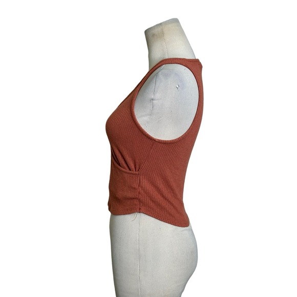Project Social rust ribbed faux wrap crop tank top size small - Picture 7 of 10